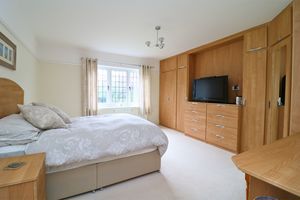 Photo 4- click for photo gallery